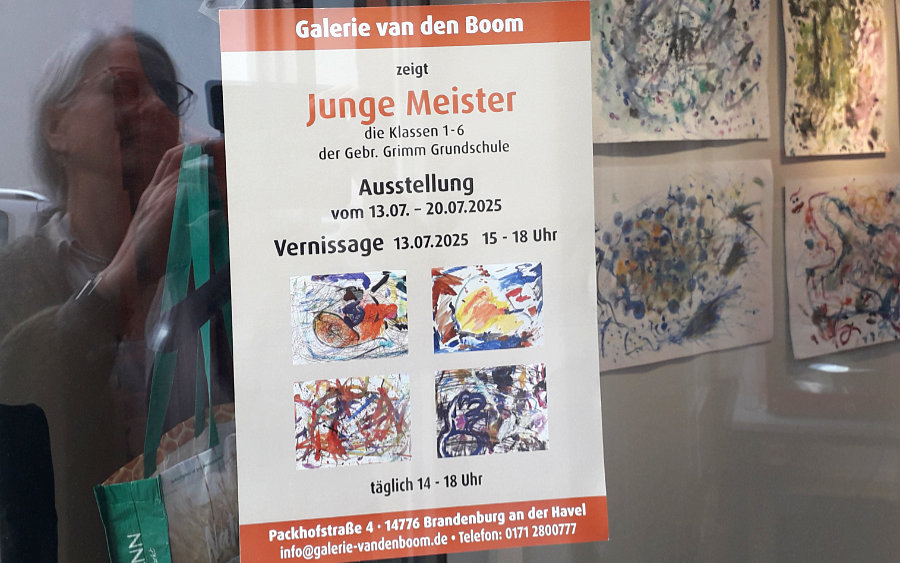 Schülerarbeiten der Gebrüder Grimm Grundschule in der Galerie van den Boom